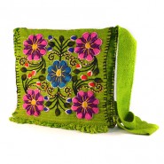 Green Ayacucho embroidered bag