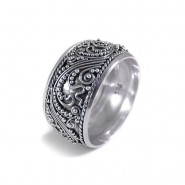 Balinese handmade silver ring